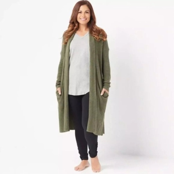 ✨Barefoot Dreams ~ CozyChic Lite Cardigan✨ - Picture 5 of 8